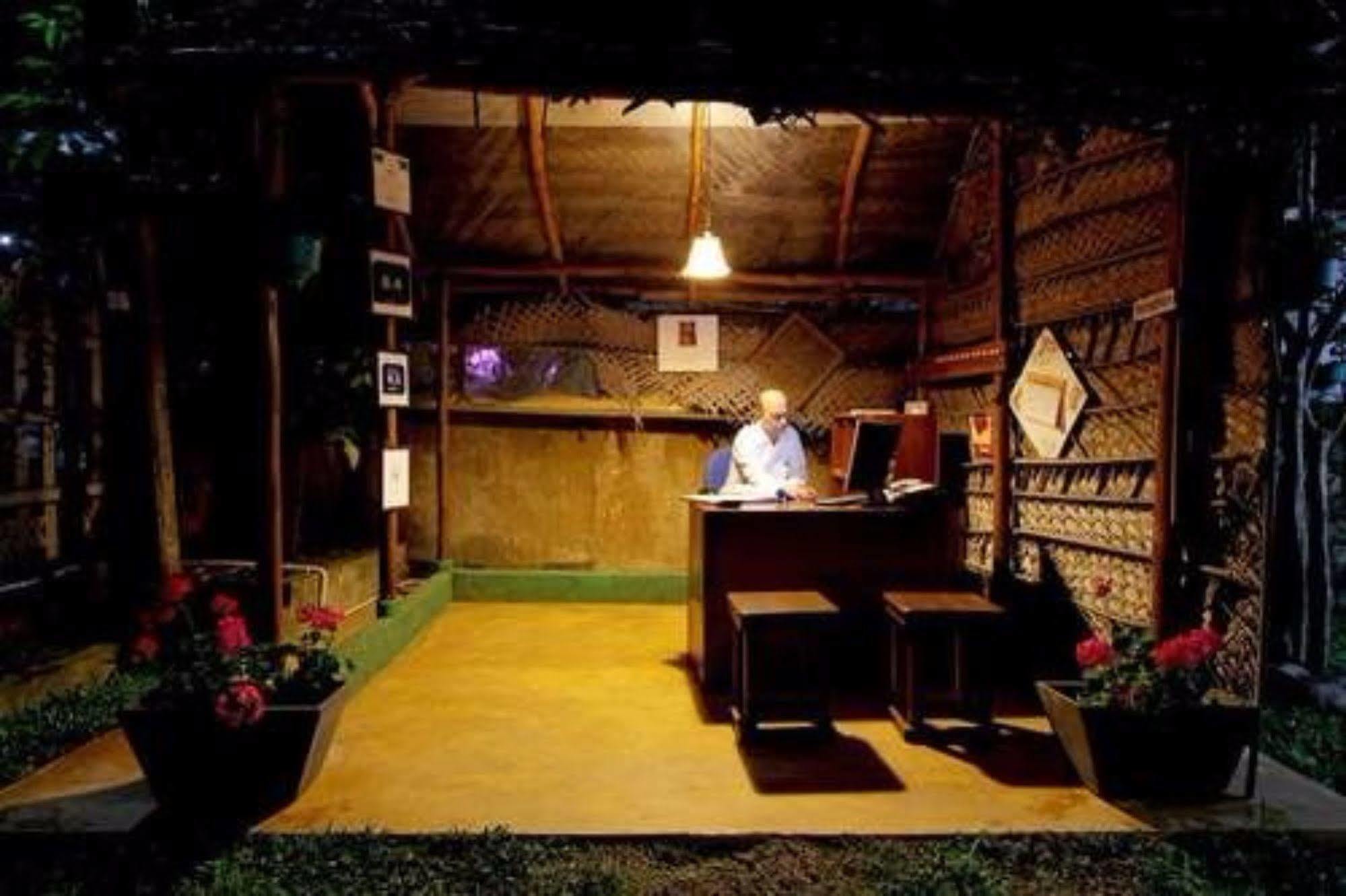 Отель Ella Rock House Экстерьер фото
