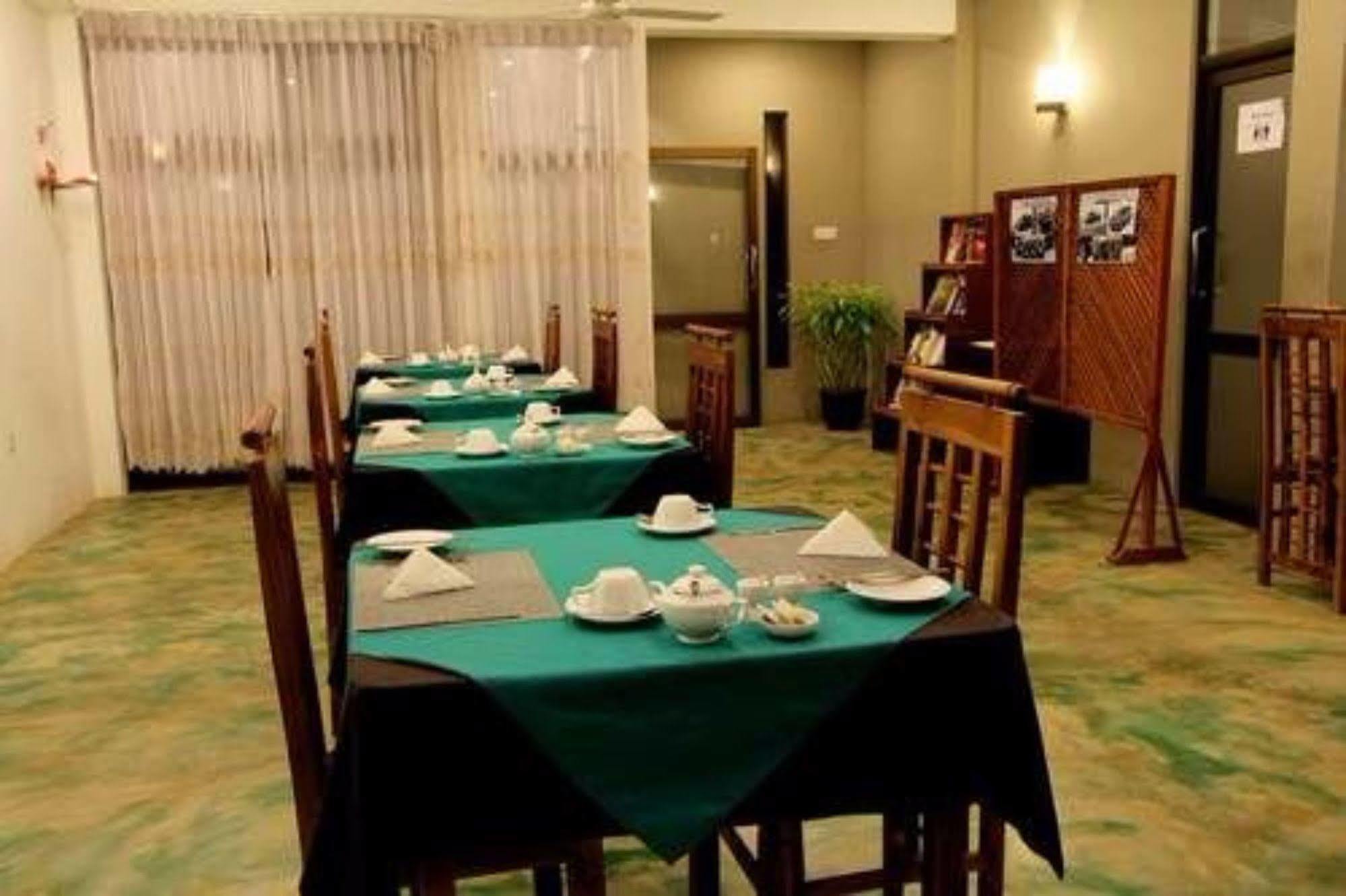 Отель Ella Rock House Экстерьер фото